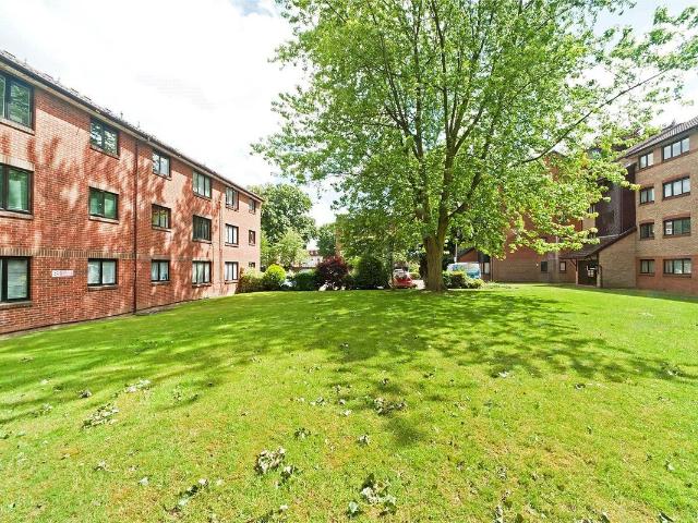 St Christophers Gardens, Thornton Heath CR7, Studio to rent, £1,300 pcm | PrimeLocation