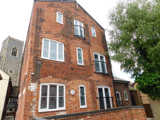 St. Clements Church Lane, Ipswich IP4 1 bed apartment to rent £775 pcm £179 pw