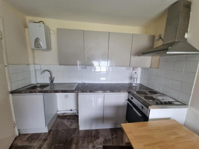 St Clements Court, Comet Close, Fosse Lane, Leicester LE3, 1 bed flat to rent, £625 pcm | PrimeLocation