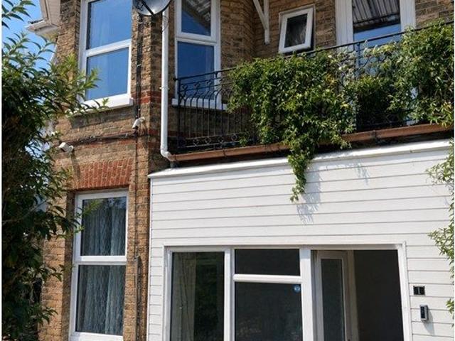 St. Clements Road, Bournemouth BH1, 4 bed maisonette to rent, £1,700 pcm | PrimeLocation