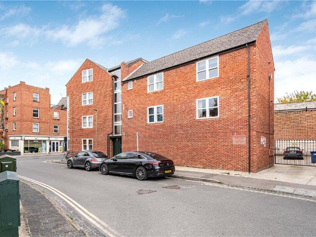 St. Clements Street, Oxford, Oxfordshire OX4, 2 bed flat to rent, £1,750 pcm | PrimeLocation