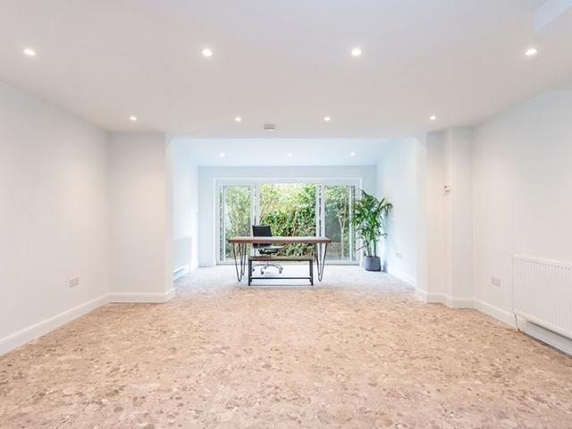 St. Crispins Close, Hampstead NW3, 1 bed town house to rent, £4,500 pcm | PrimeLocation