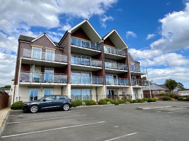 St Davids Hill, St Davids, Exeter EX4, 2 bed flat to rent, £1,475 pcm | PrimeLocation
