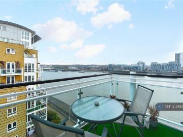 St. Davids Square, London, E14 1 bed in a house share to rent £1,378 pcm £318 pw