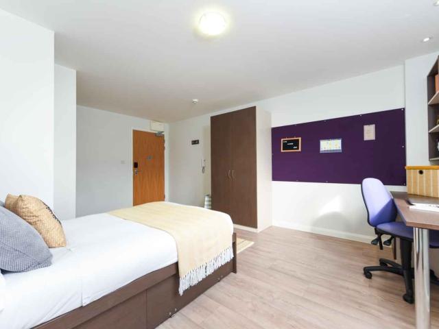 St Davids, Swansea Has an Apartment