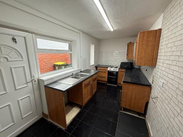 St. Davids Road, Preston PR1, 2 bed terraced house to rent, £850 pcm | PrimeLocation