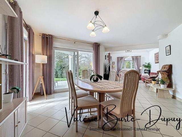 St Denis en Val à 10 min d'Orléans centre, à vendre Maison d. 190m² Saint Denis en Val