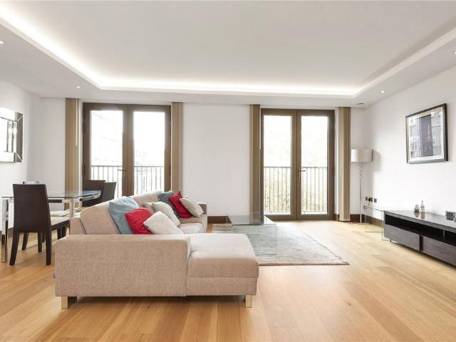 St. Dunstans House, 133 137 Fetter. 2 bed apartment to rent £5,750 pcm £1,327 pw