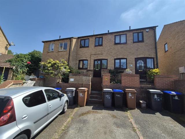 St. Dunstans Rise, Northampton NN4, 2 bed terraced house to rent, £1,100 pcm | PrimeLocation