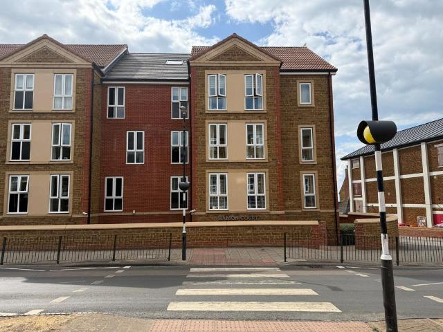 St Edmunds Terrace, HUNSTANTON 1 bed apartment to rent £800 pcm £185 pw