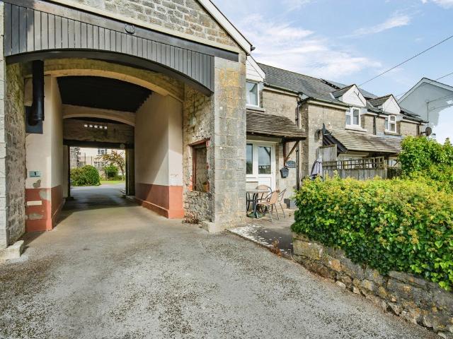 St. Florence Cottages, Tenby SA70, 2 bed cottage to rent, £800 pcm | PrimeLocation