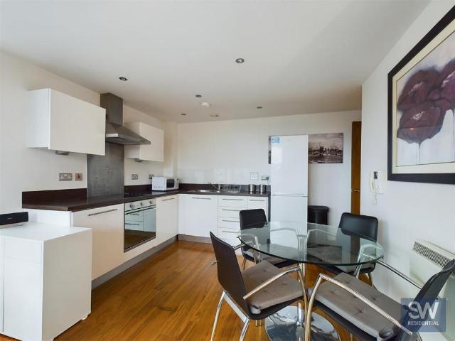 St George Building, Great George St. 2 bed apartment to rent £1,150 pcm £265 pw