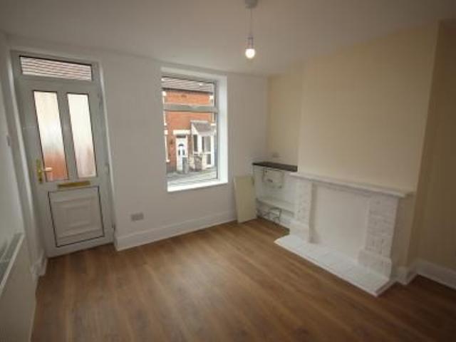 St George Road, Staffordshire, Burton upon Trent, DE13