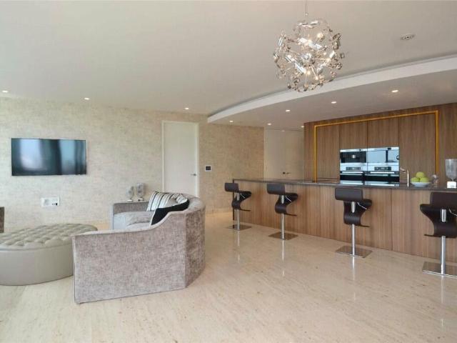 St. George Wharf, London SW8, 2 bed flat to rent, £6,250 pcm | PrimeLocation