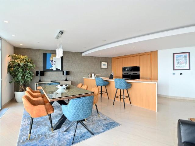 St George Wharf, Lambeth, London SW8, 3 bed flat to rent, £15,000 pcm | PrimeLocation