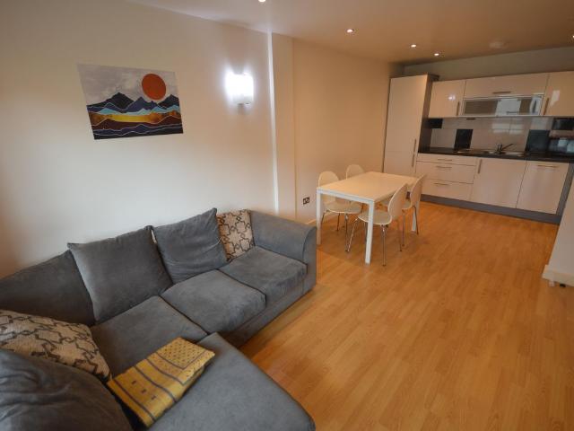 St. Georges Close, Sheffield, South Yorkshire S3, 2 bed flat to rent, £995 pcm | PrimeLocation
