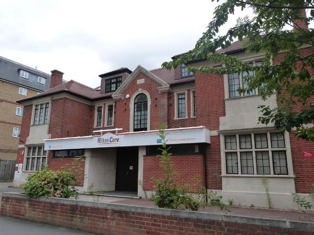 St Georges House, Cheshunt 2 bed flat to rent £1,500 pcm £346 pw