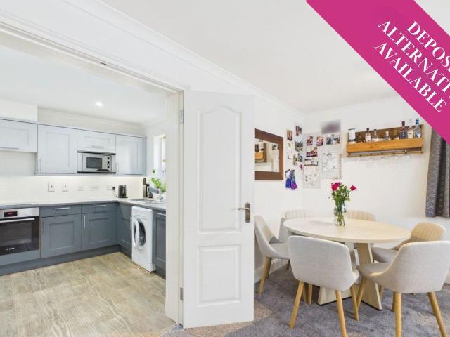 St. Georges Place, Cheltenham GL50, 2 bed flat to rent, £1,500 pcm | PrimeLocation