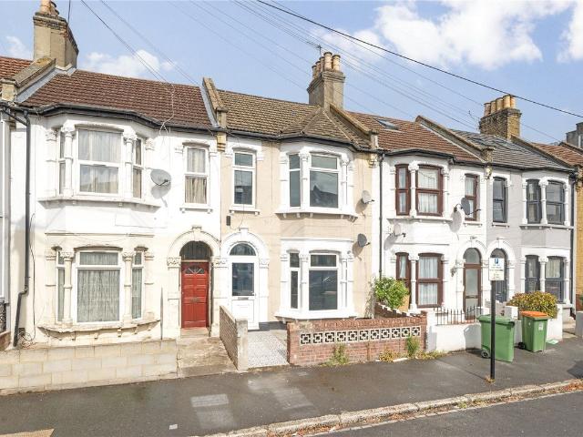 St. Georges Road, Forest Gate, London E7, 3 bed detached house to rent, £2,500 pcm | PrimeLocation