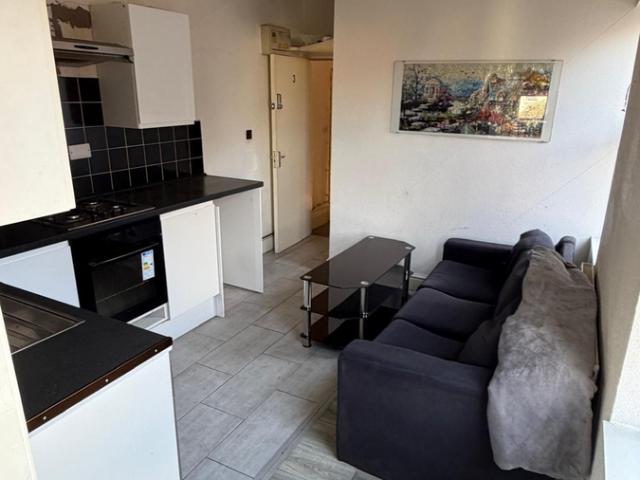 St. Georges Road, Kingston Upon Hull HU3, 1 bed flat to rent, £800 pcm | PrimeLocation