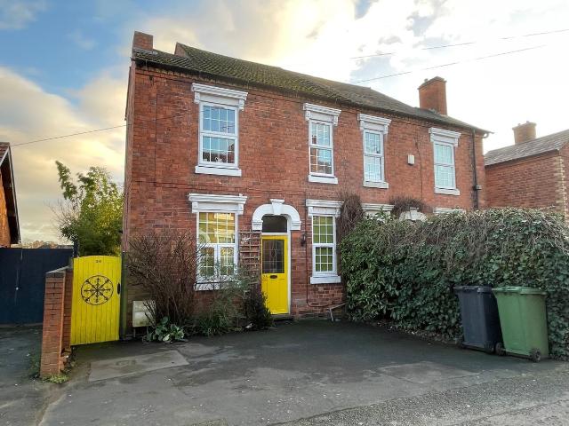St. Georges Terrace, Kidderminster DY10, 4 bed property to rent, £1,400 pcm | PrimeLocation
