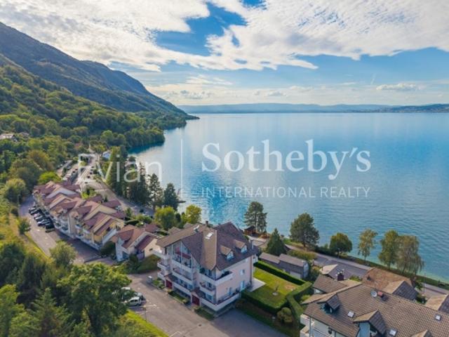 St Gingolph, Un panorama exceptionnel sur le lac, à deux pas de la Suisse Appartement T5
