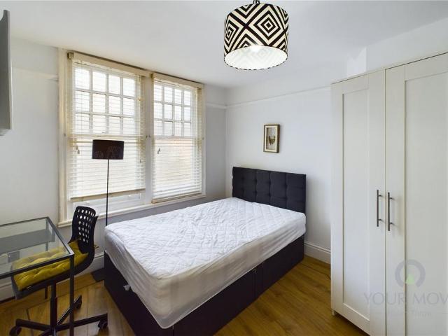 St. Giles Street, Northampton NN1 1 bed in a house share to rent £575 pcm £133 pw