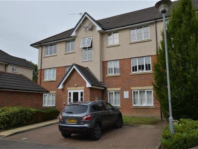 St Gregory's House, Addison Court. 2 bed apartment to rent £1,600 pcm £369 pw