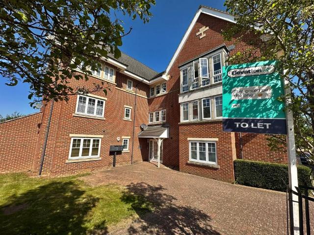 St. Helena Avenue, Bletchley, MK3 2 bed apartment to rent £1,195 pcm £276 pw