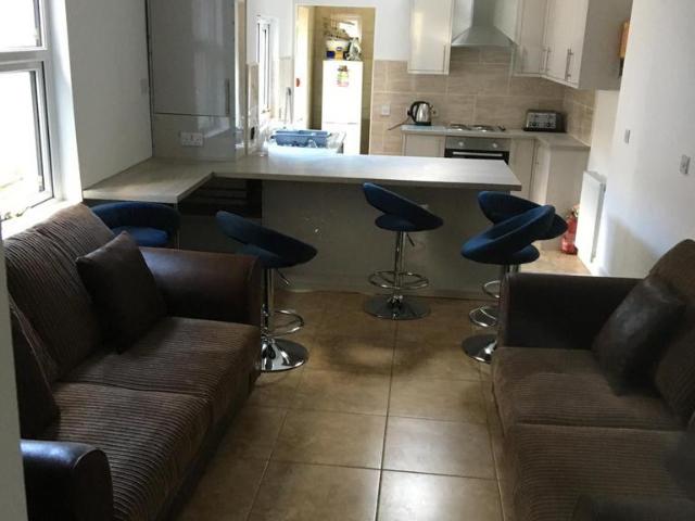 St. Helens Avenue, Swansea SA1 5 bed terraced house to rent £2,250 pcm £519 pw