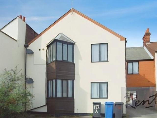 St Helens Street, Ipswich IP4 2 bed flat to rent £875 pcm £202 pw