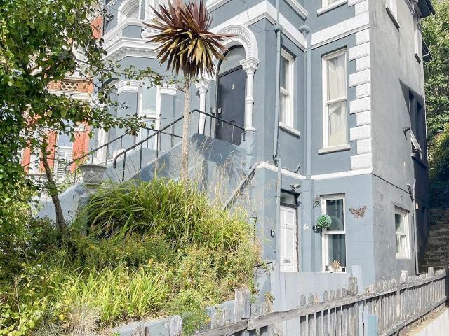 St. Helens Park Road, Hastings TN34, 1 bed flat to rent, £875 pcm | PrimeLocation