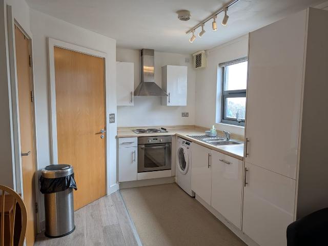 St. Helens Road, Swansea SA1, 1 bed flat to rent, £720 pcm | PrimeLocation