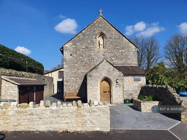 St. Hughs, Radstock, BA3 1 bed flat to rent £995 pcm £230 pw