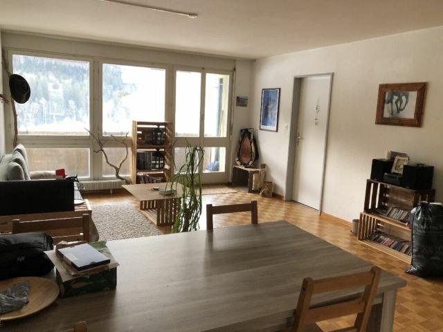 St Imier, bel appartement de 2,5 pièces au 2ème étage