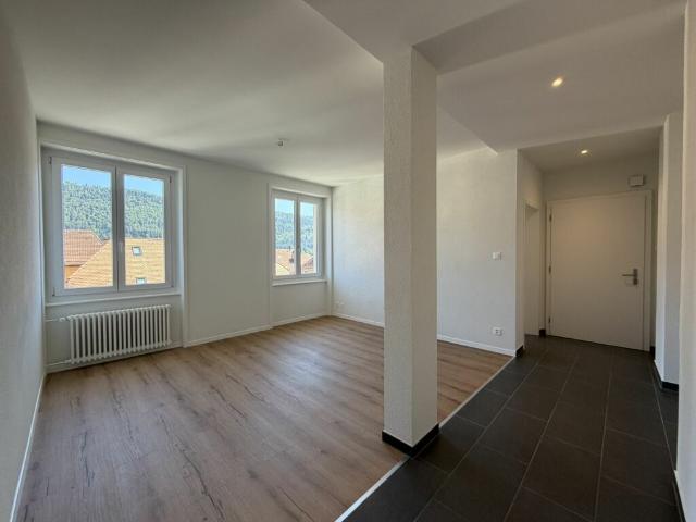 St Imier, joli et lumineux appartement rénové de 4.5 pces au 2ème