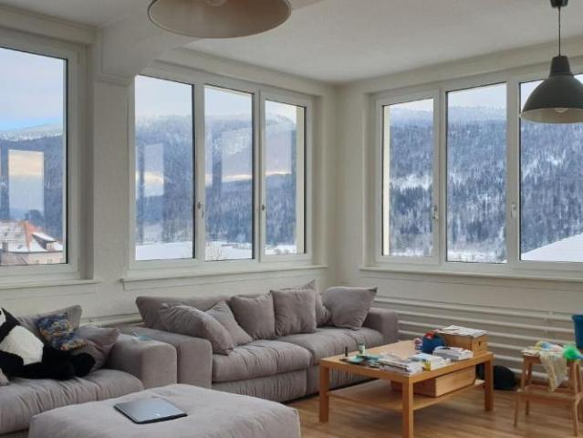 St Imier, magnifique loft avec vue imprenable