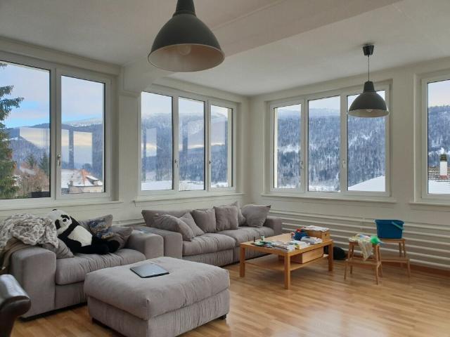 St Imier, magnifique loft avec vue imprenable