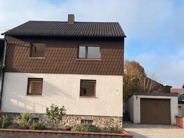 St. Ingbert Mitte: Renoviertes Einfamilienhaus mit Garten&Garage