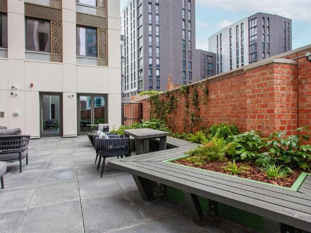 St James Boulevard, Newcastle Upon Tyne NE4, 1 bed flat to rent, £823 pcm | PrimeLocation
