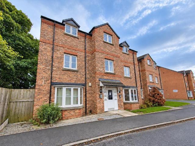 St. James Court, Darlington DL1 2 bed flat to rent £650 pcm £150 pw