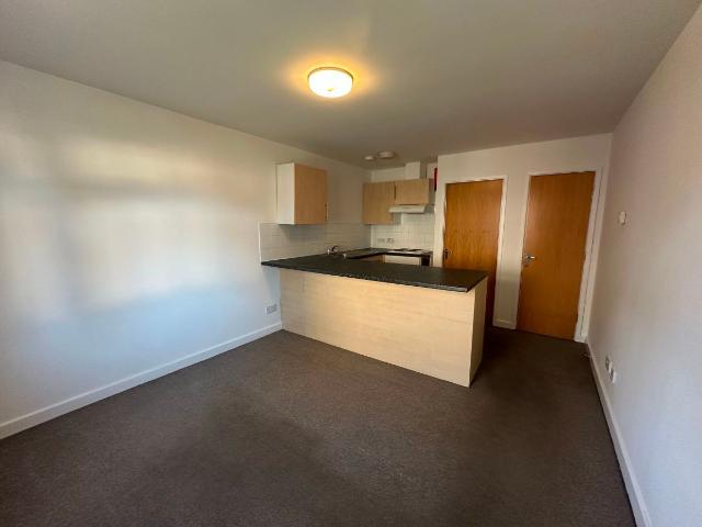 St. James Gardens, Oldbury B68, 1 bed flat to rent, £750 pcm | PrimeLocation