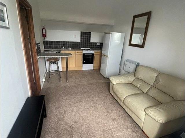 St James Gardens, Swansea SA1, 1 bed flat to rent, £695 pcm | PrimeLocation