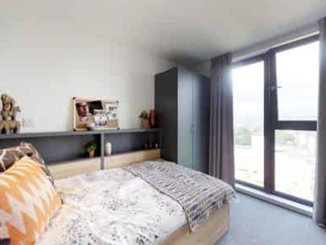 St James, Glasgow Student Accommodation | Amber
