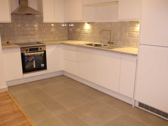 St James House, Dudley DY1, 1 bed flat to rent, £725 pcm | PrimeLocation