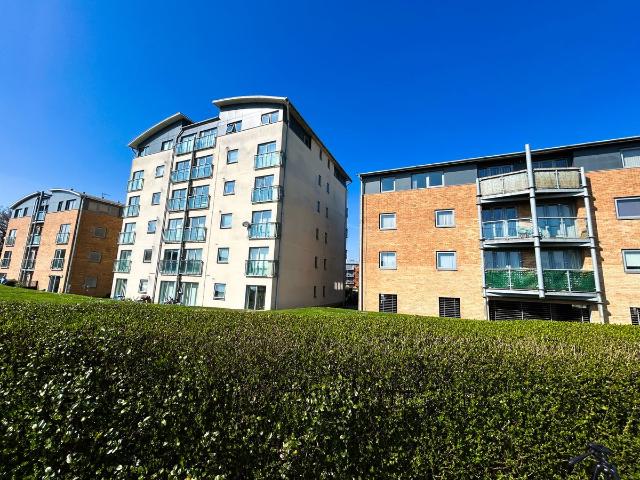St. James Place, De Grey Road, Colchester, Essex CO4, 1 bed flat to rent, £850 pcm | PrimeLocation