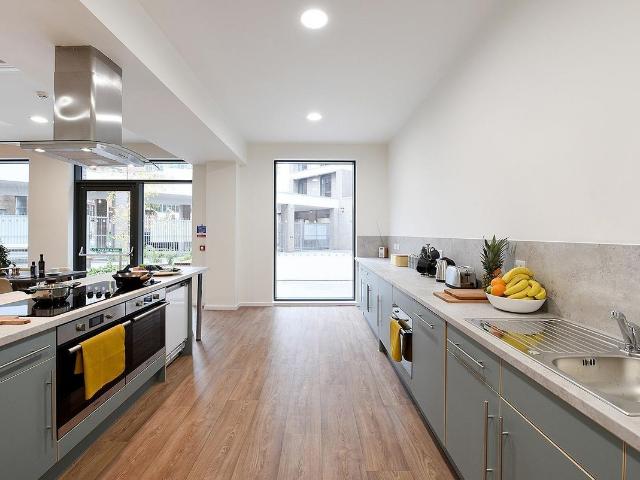 St. James Road, Glasgow G4, Studio to rent, £906 pcm | PrimeLocation