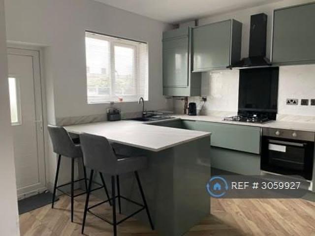 St James St, Bolton, BL4 3 bed terraced house to rent £995 pcm £230 pw