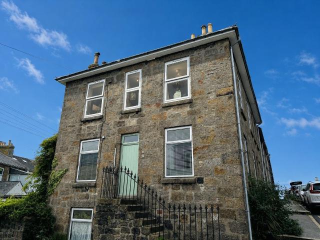 St. James Street, Penzance TR18, 1 bed flat to rent, £775 pcm | PrimeLocation