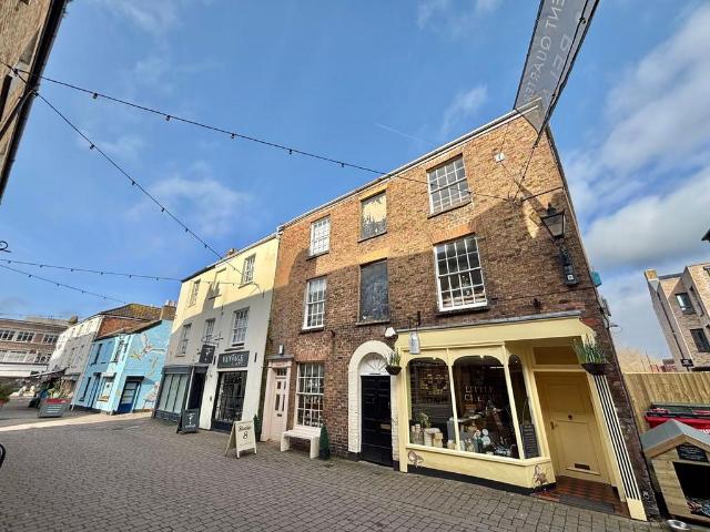 St James Street, Taunton, TA1 1 bed in a flat share to rent £550 pcm £127 pw